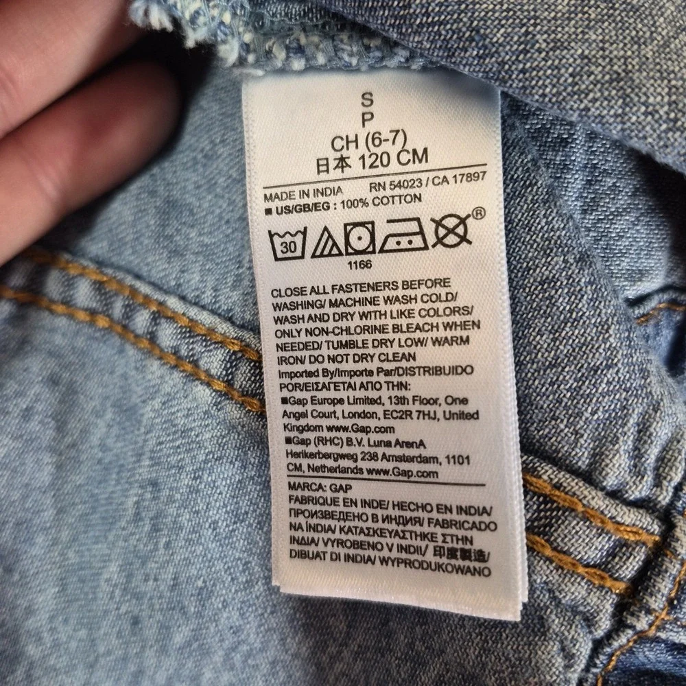 Gap Kids Snap-Up Denim Dress Size 6-7 Long Sleeve